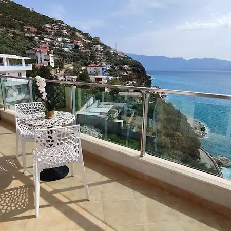 Sea Front * Vlorë